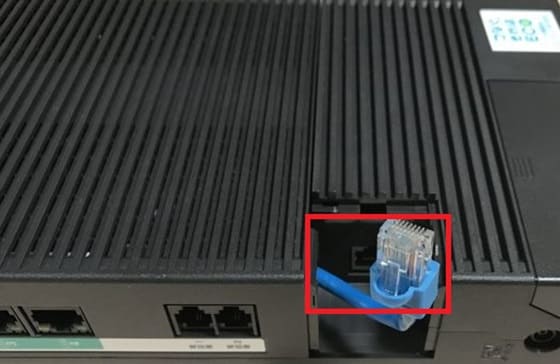 ひかり電話ルーターの機器故障・NTT収容局内側の故障などの原因が考えられるのでACT・登録ランプが緑点灯しているかを確認します。